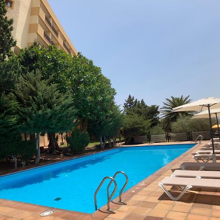 Parador De Μελίγια Εξωτερικό φωτογραφία