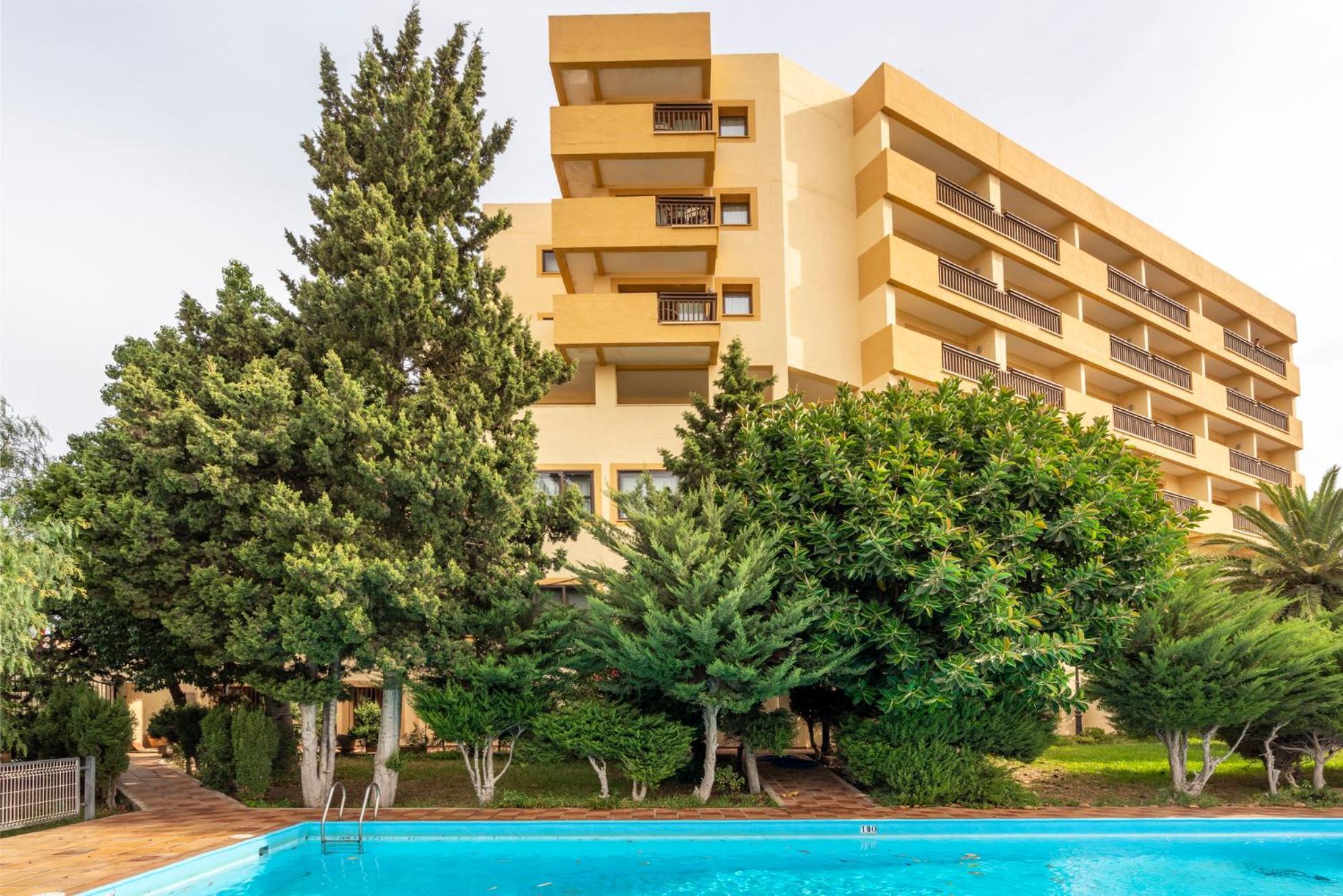 Parador De Μελίγια Εξωτερικό φωτογραφία