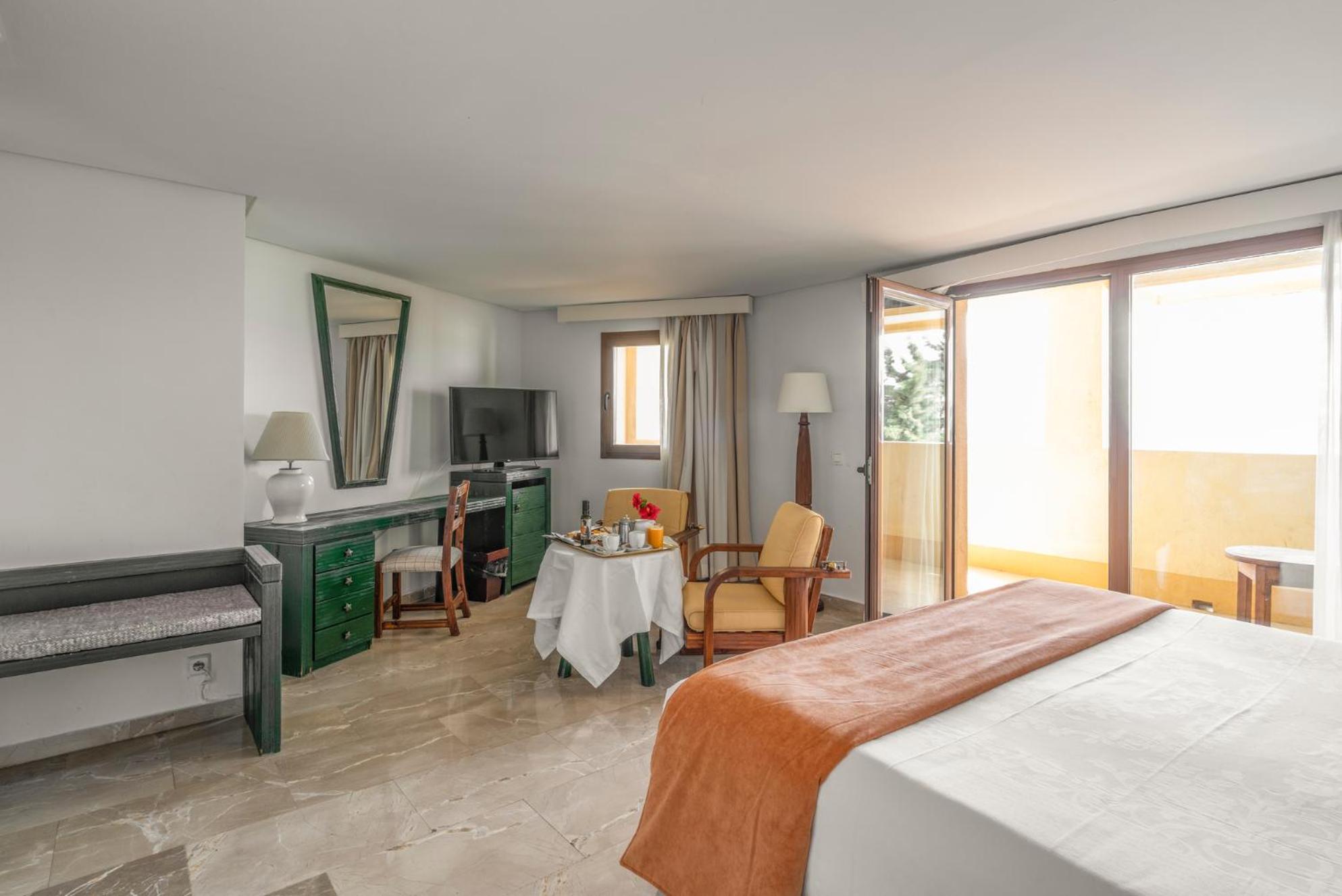 Parador De Μελίγια Εξωτερικό φωτογραφία