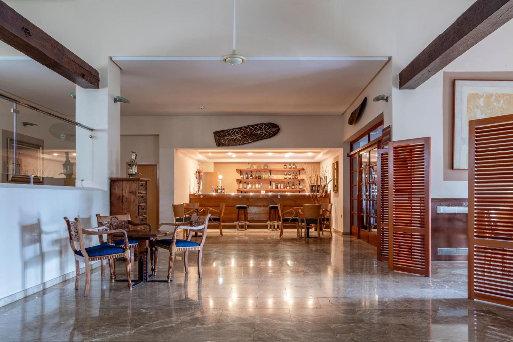 Parador De Μελίγια Εξωτερικό φωτογραφία