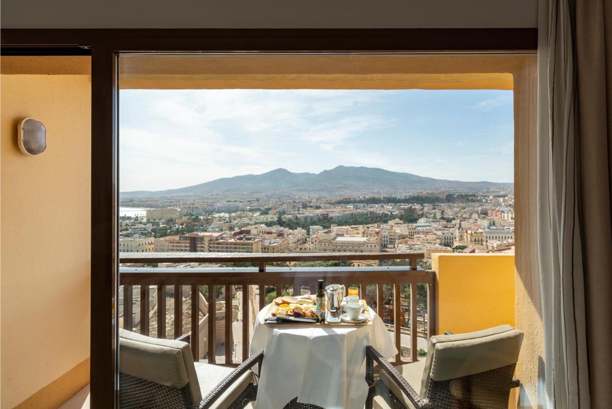 Parador De Μελίγια Εξωτερικό φωτογραφία