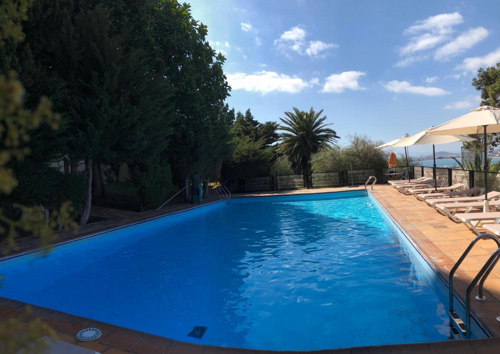 Parador De Μελίγια Εξωτερικό φωτογραφία