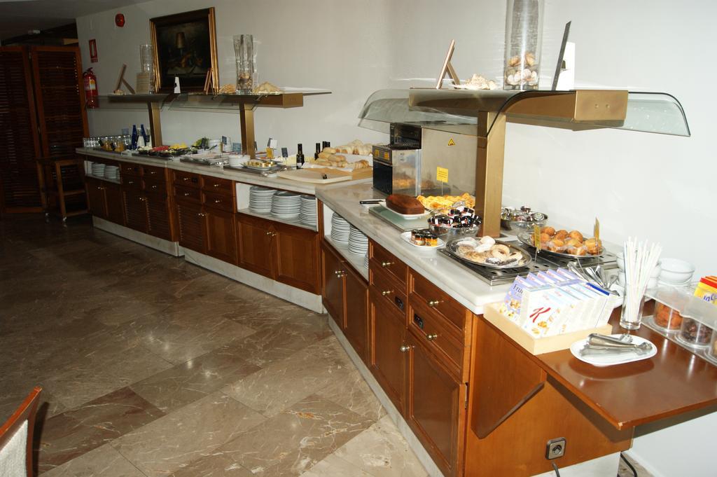 Parador De Μελίγια Εξωτερικό φωτογραφία