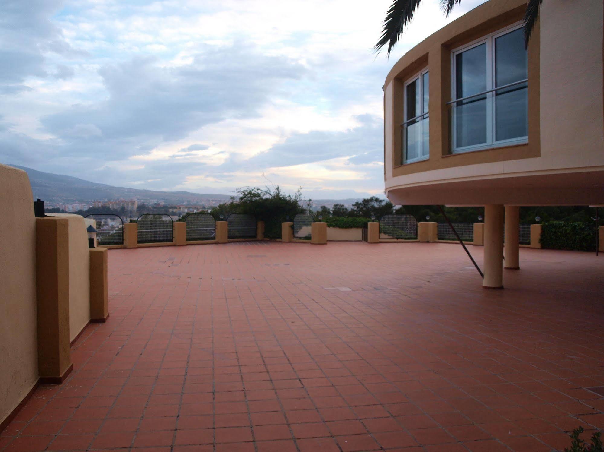 Parador De Μελίγια Εξωτερικό φωτογραφία